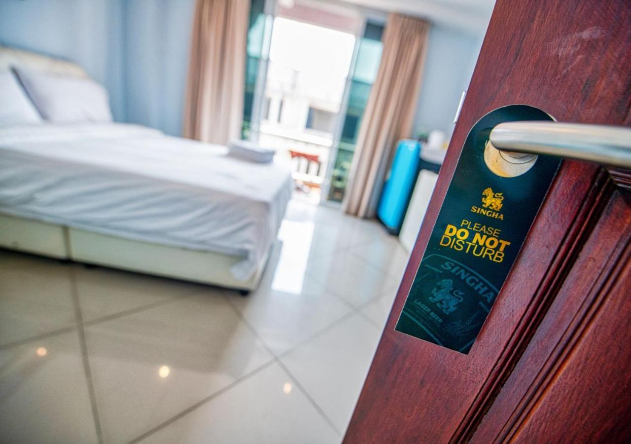 Akvavit Living Hotel Jomtien Beach Eksteriør billede